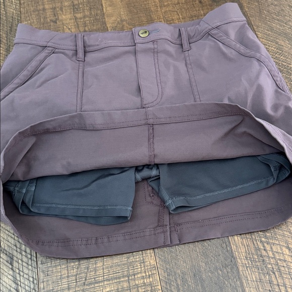 Toad&Co Rover Skort in Raisin - Picture 7 of 7